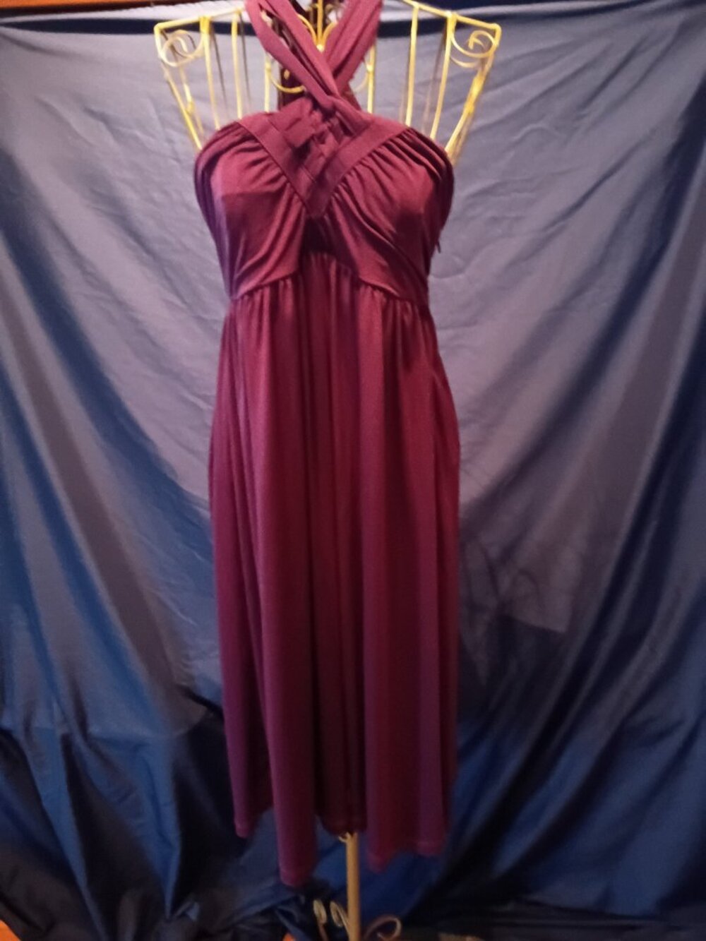 New Vintage Newport News strappy dress. Size Medium